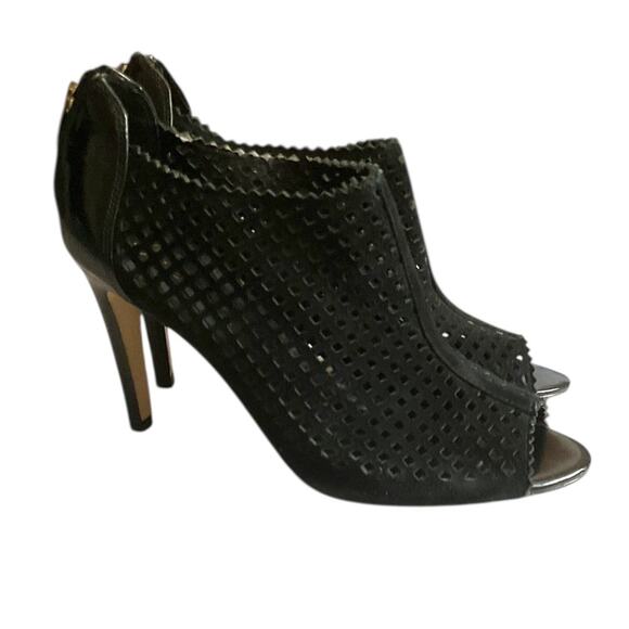 Marc Fisher Peddle Peep Toe Leather Suede Heels Laser Cut Bootie Black SZ 9.5 M - Picture 6 of 16